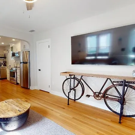 Grand Oak - Renovated 1891 Queen Anne - Quarter Mi Stroll To Historic Dt - Beach Only 3 Mi